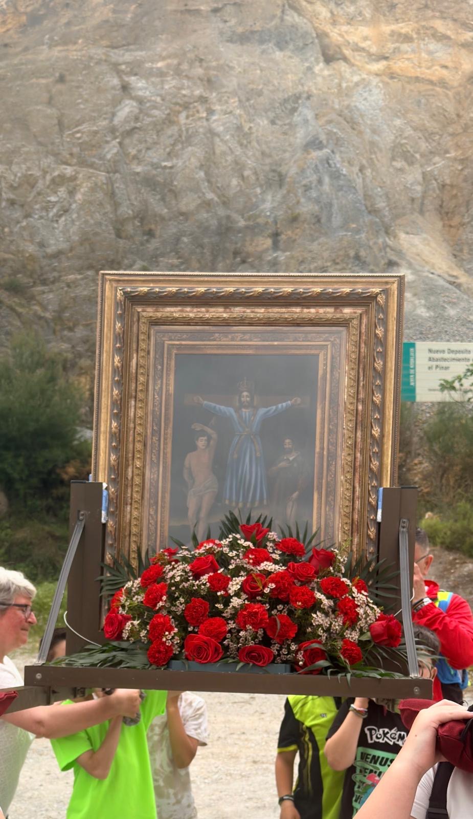 Pinos del Valle celebra las Fiestas de la Cruz en honor al Santísimo Cristo del Zapato
