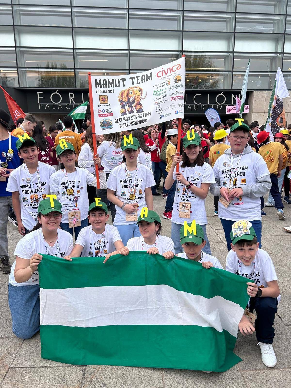 El Mamut Team del CEIP San Sebastián destaca...