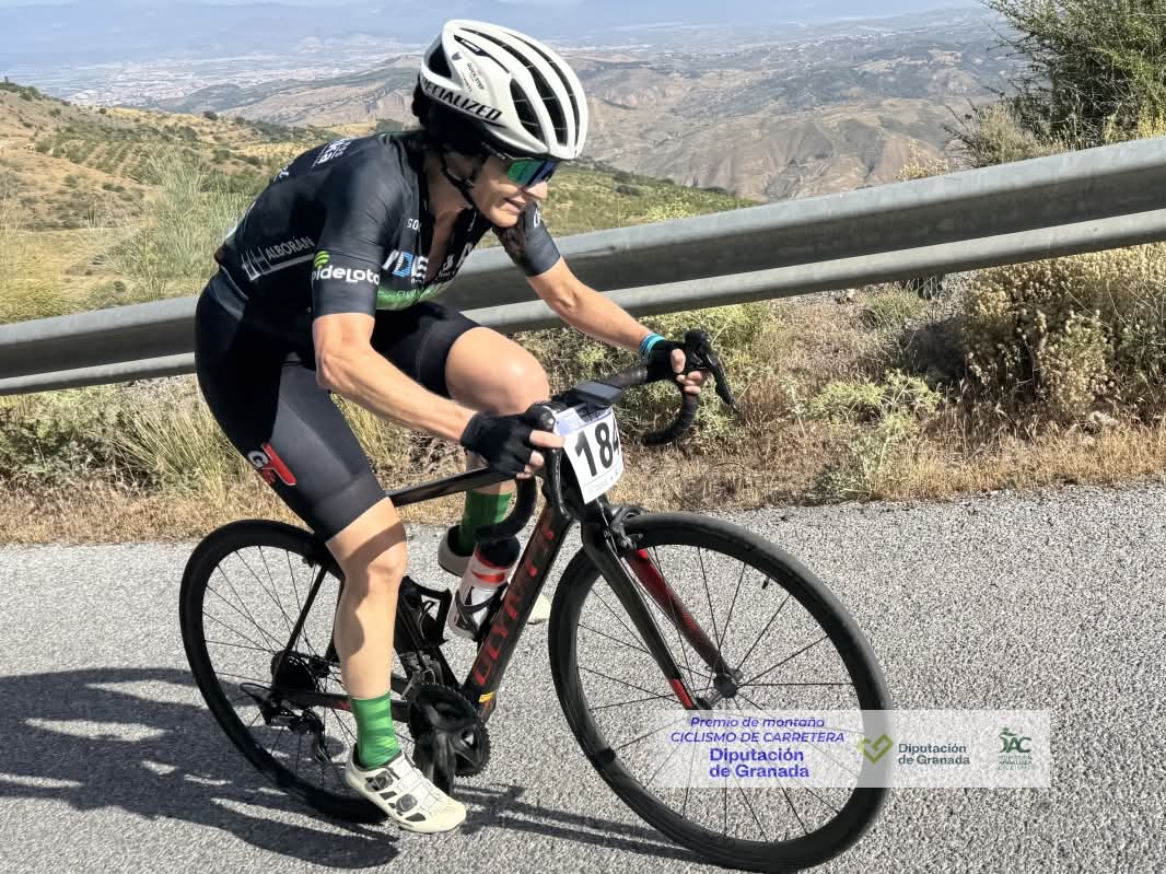 Esther Garví primera de su categoría en la...